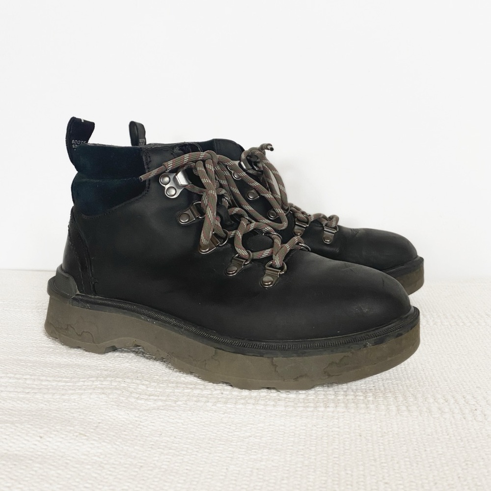 Sorel Womens Hi-line Hikers Boots Womens size 7